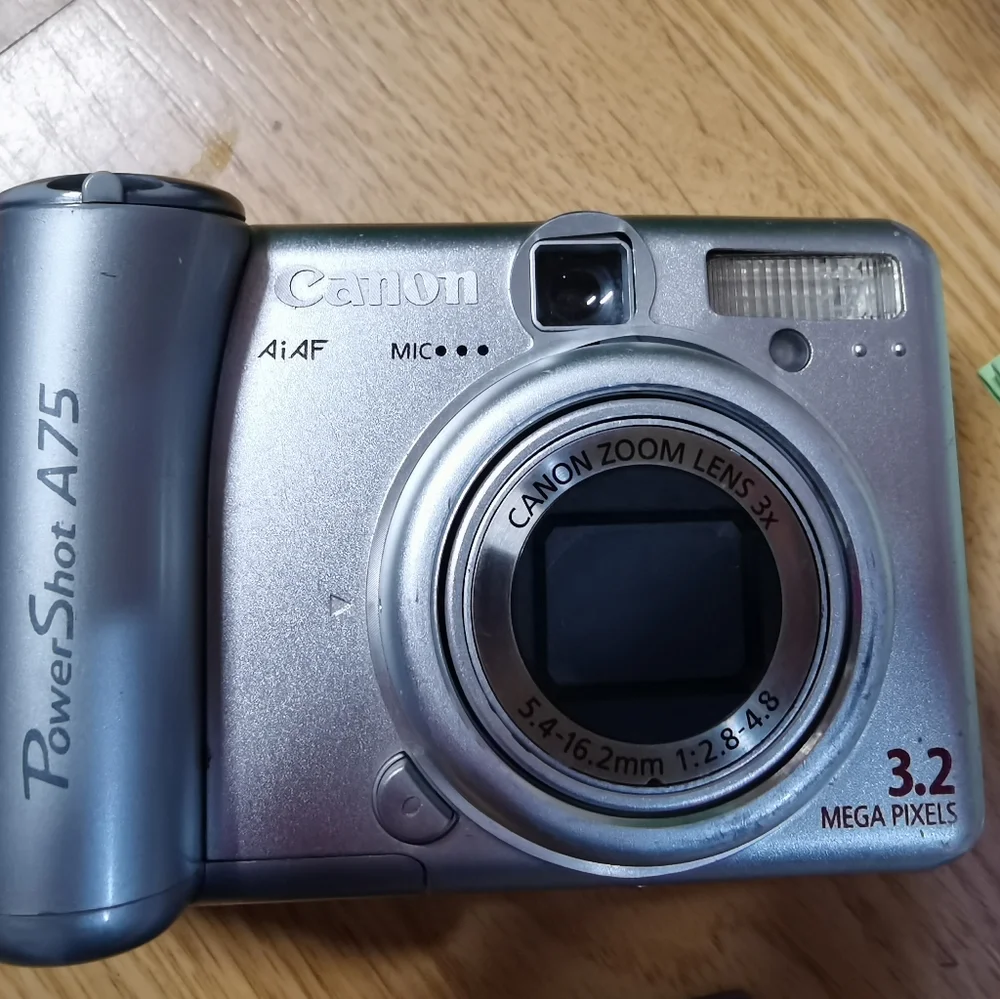 Canon used camera